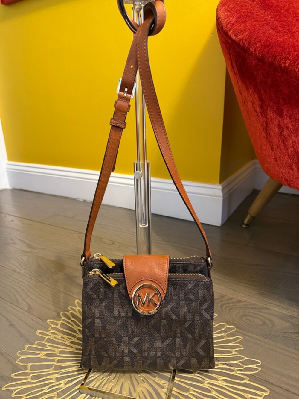Michael Kors Bundle Black Patent Leather Belt Bag and Brown Logo Crossbody - Picture 2 of 15